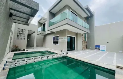 Sobrado novo alto padrão - 3 dormitórios/suíte e piscina, com amplo terreno.
