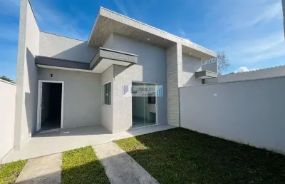 Residência com excelente acabamento - contendo 3 dormitórios sendo uma suíte.