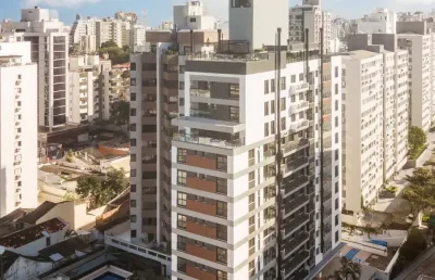 Oportunidade única!! apartamento de 02 dormitórios sendo 01 suíte no centro de floripa: imóvel de alto padrão com potencial de valorização