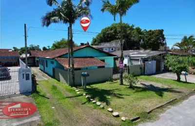 Casa com 5 quartos à venda na Rua José De Alencar, 657, Brejatuba, Guaratuba