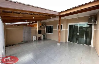 Casa com 2 quartos para alugar na Rua Dos Andradas, 137, Brejatuba, Guaratuba