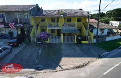 Casa à venda na Avenida Da República, 12, Coroados, Guaratuba
