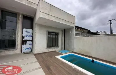 Casa com 3 quartos para alugar na Rua Dos Andradas, 571, Brejatuba, Guaratuba