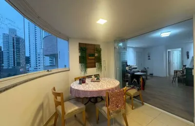 Apartamento mobiliado com 02 dormitórios em balneário camboriú