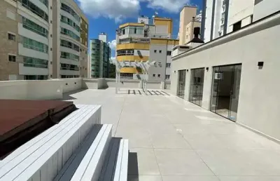 Cobertura duplex com vista mar em balneário camboriú