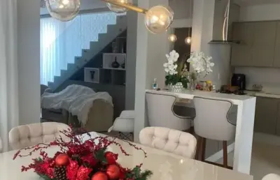 Casa mobiliada à venda no bairro nova esperança em balneário camboriú