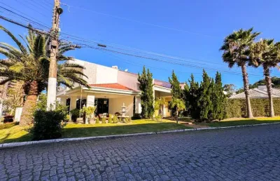 Condomínio horizontal praia brava - casa mobiliada com 05 dormitórios na praia brava em itajaí