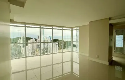 Alameda jardins - apartamento com vista mar em balneário camboriú