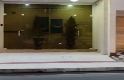 Sala comercial à venda na avenida central em balneário camboriú