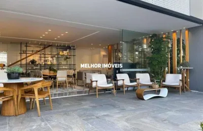 Casa de alvenaria nova à venda com 5 suítes e 8 vagas de garagem localizada no centro de balneário camboriú
