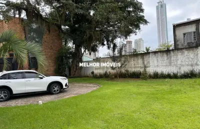 Condominio villaggio da barra - terreno á venda em condomínio fechado localizado na barra em balneário camboriú