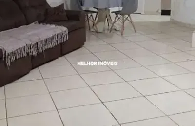 Casa geminada com 85 m² a venda no centro de camboriú.