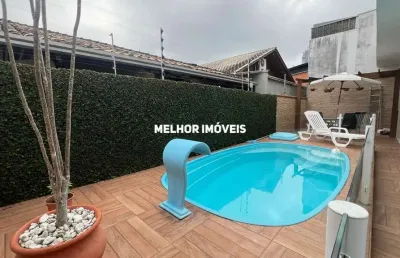 Casa a venda com 242 m² - centro sul de balneário camboriú.
