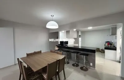 Juruá - locação anual  apartamento com 2 dormitórios e dependência com banheiro no centro de balneário camboriú