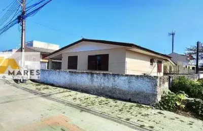Casa à venda no bairro santa terezinha - pontal do paraná/pr