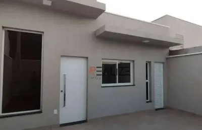 Casa com 3 dormitórios e quintal à venda, 91 m² por r$ 635.000 - jardim das maritacas - indaiatuba/sp