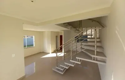 Sobrado localizado balneário são josé ii em itapoá/sc.