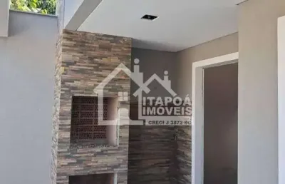 Sobrado com 4 quartos, 1 suíte, no balneário sai mirim, a 400m do mar.