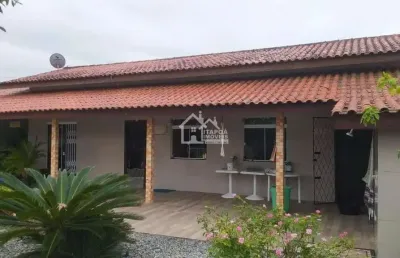 Casa com 5 quartos, no balneário paese, a 800 metros do mar.