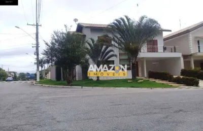 Sobrado com 4 dormitórios à venda, 200 m² por r$ 1.100.000,00 - jardim independência - taubaté/sp