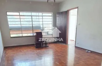 Casa com 3 quartos para alugar na Vila Campesina, Osasco 