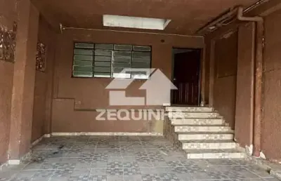 Casa com 4 quartos para alugar em Jaguaré, São Paulo 