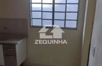 Casa com 1 quarto para alugar na Vila Yolanda, Osasco 