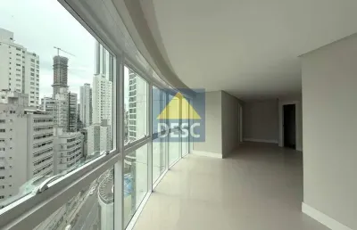 Apartamento à venda no magnifique tower em balneário camboriú