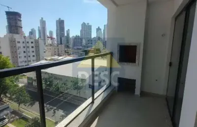 Apartamento novo à venda no edifício plaza viena no bairro nações em balneário camboriú