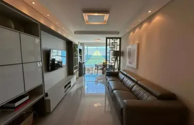 Apartamento quadra mar à venda no edifício villa serena em balneário camboriú