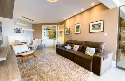 Apartamento quadra mar à venda no edifício grand royale em balneário camboriú