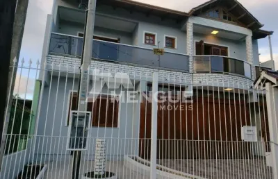 Casa com 3 quartos à venda na rua oscar ferreira, 250, rubem berta, porto alegre por r$ 750.000