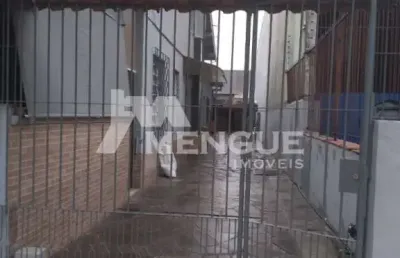 Casa com 5 quartos à venda na avenida major dionísio dorneles, 129, sarandi, porto alegre por r$ 580.000
