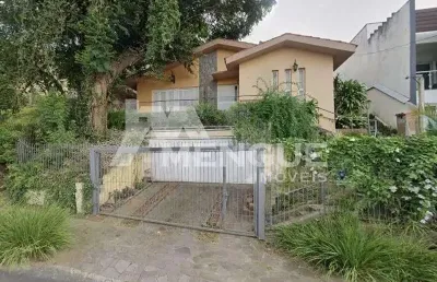 Casa com 5 quartos para alugar na rua osmar amaro de freitas, 71, jardim itu sabará, porto alegre por r$ 3.950