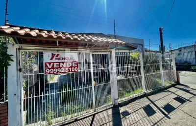 Casa com 2 quartos à venda na vinte um de abril, 202, sarandi, porto alegre por r$ 425.000