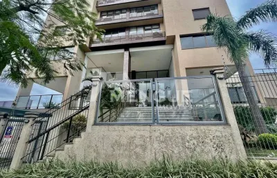 Apartamento com 2 quartos para alugar na rua irene capponi santiago, 243, cristo redentor, porto alegre por r$ 3.300