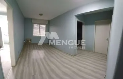 Apartamento com 2 quartos à venda na rua presidente juarez, 21, são sebastião, porto alegre por r$ 220.000
