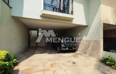 Casa com 3 quartos à venda na rua do pampa, 100, ecoville, porto alegre por r$ 854.000
