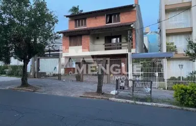 Casa com 6 quartos à venda na rua edmundo bastian, 245, cristo redentor, porto alegre por r$ 1.200.000