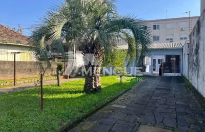 Casa com 3 quartos à venda na rua alberto silva, 945, vila ipiranga, porto alegre por r$ 584.000