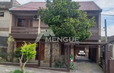 Casa com 3 quartos à venda na travessa lençóis, 58, vila ipiranga, porto alegre por r$ 1.400.000