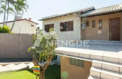 Casa com 3 quartos à venda na rua doutor osvaldo degrazia, 320, parque santa fé, porto alegre por r$ 499.000