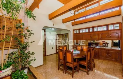 Casa com 3 quartos à venda na avenida quito, 387, jardim lindóia, porto alegre por r$ 2.500.000