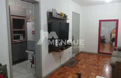 Apartamento com 2 quartos à venda na rua sargento sílvio delmar hollenbach, 65, jardim leopoldina, porto alegre por r$ 199.000