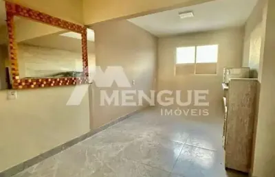 Apartamento com 2 quartos para alugar na rua barão de bagé, 392, vila jardim, porto alegre por r$ 1.900