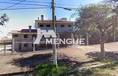 Casa com 4 quartos para alugar na rua professor xavier simões, 467, sétimo céu, porto alegre por r$ 9.000