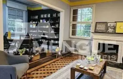 Casa comercial com 4 salas para alugar na rua castro alves, 678, rio branco, porto alegre por r$ 12.000