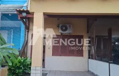 Casa com 3 quartos à venda na rua luiz fontoura júnior, 88, jardim itu sabará, porto alegre por r$ 399.000