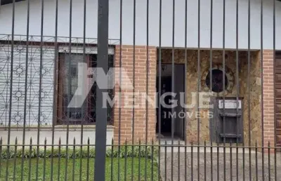 Casa com 4 quartos à venda na rua gaston englert, 285, vila ipiranga, porto alegre por r$ 760.000