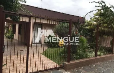 Casa com 3 quartos à venda na rua felipe noronha, 39, cristo redentor, porto alegre por r$ 650.000